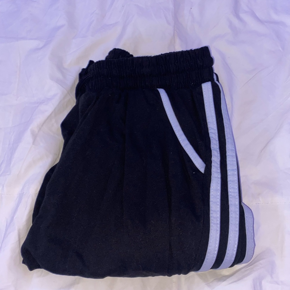 Black and white leggings